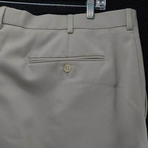 Van Heusen Mens Traveler Pants Beige Size 40 100% Polyester Zip Button Closure - Picture 12 of 12